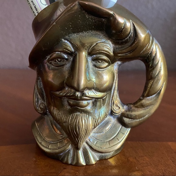 Vintage Pirate Swashbuckler Head  Brass Pen Holder - Picture 6 of 12